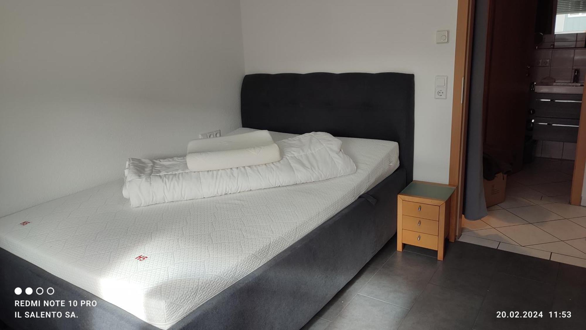 Gemuetliche 2 Zimmer Wohnung In Markgroeningen Exterior foto